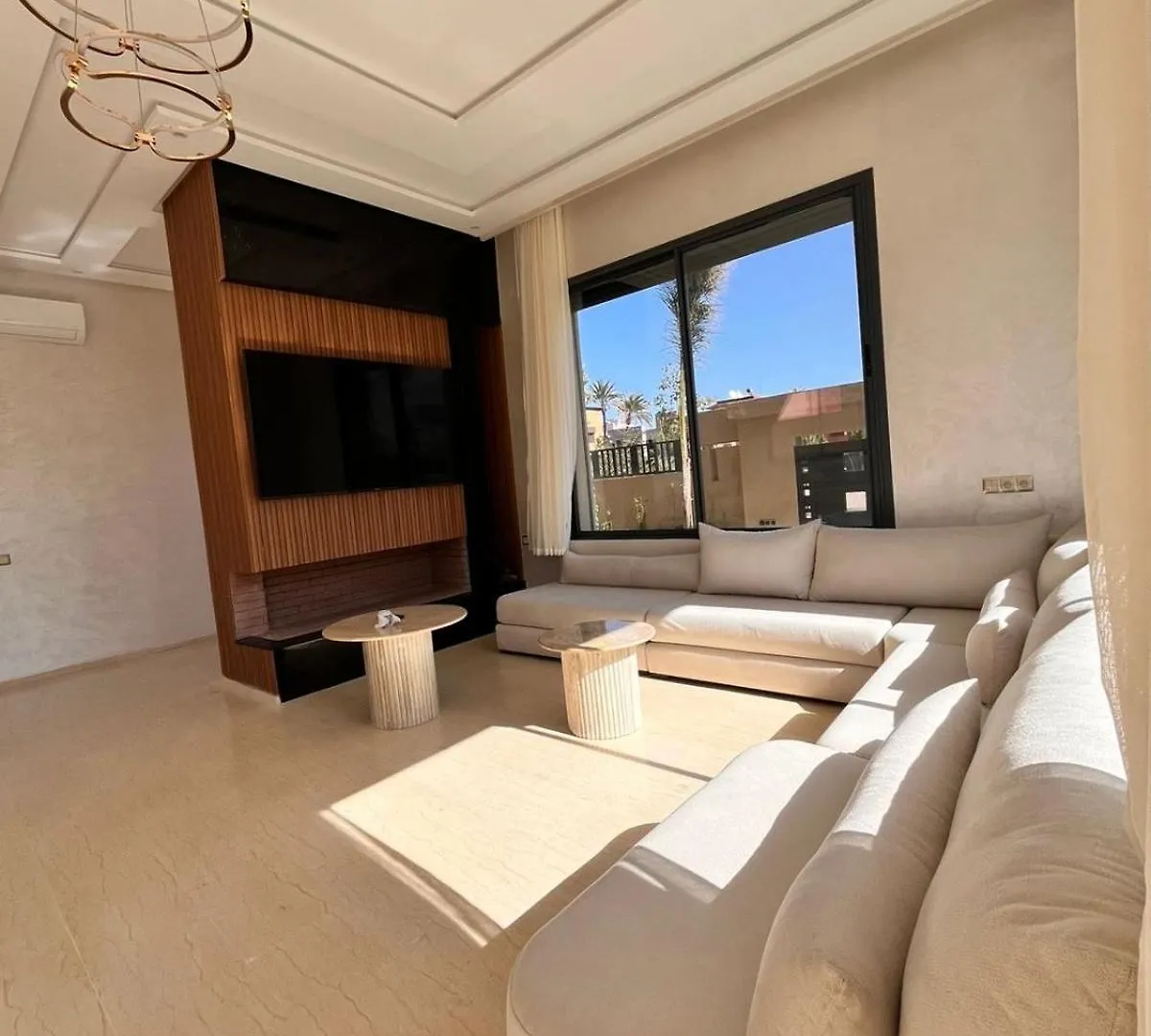 Targa Family Luxury Villa Marrakesh Apartment